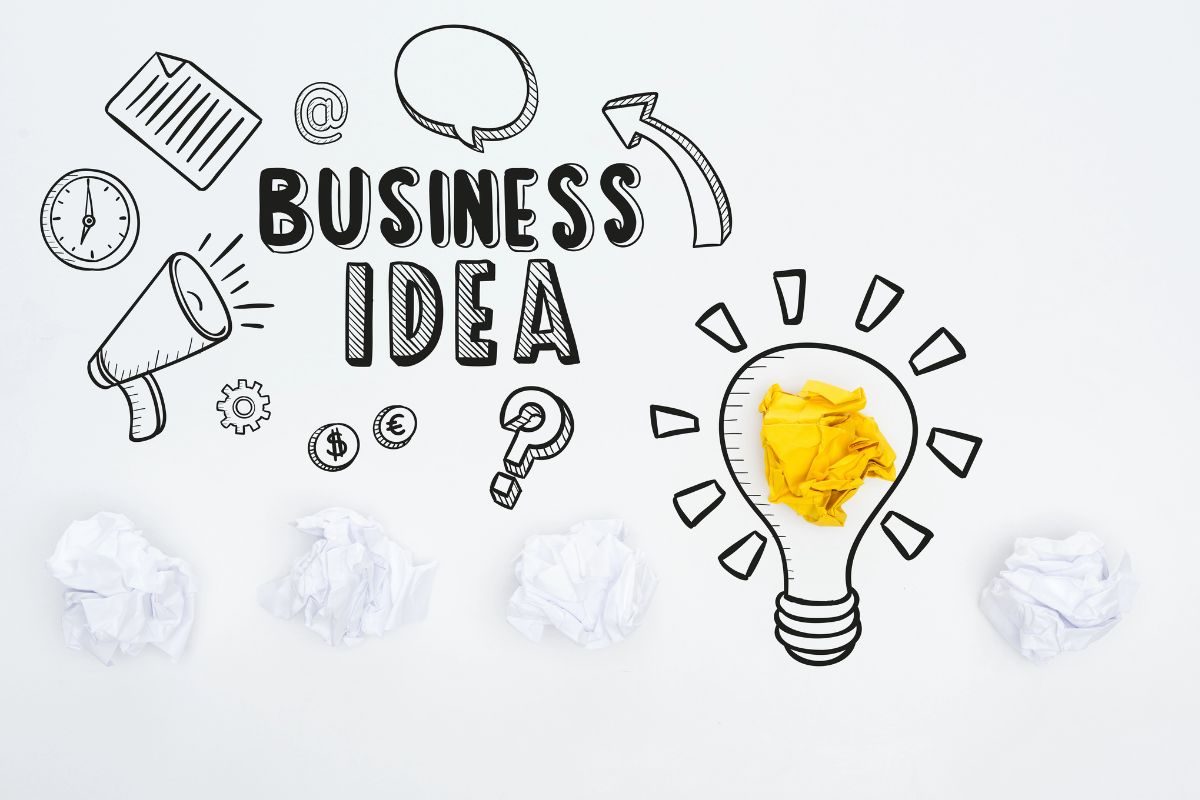Du betrachtest gerade Du suchst nach einer Online Businessidee? So findest du das passende Thema für deine Selbstständigkeit!